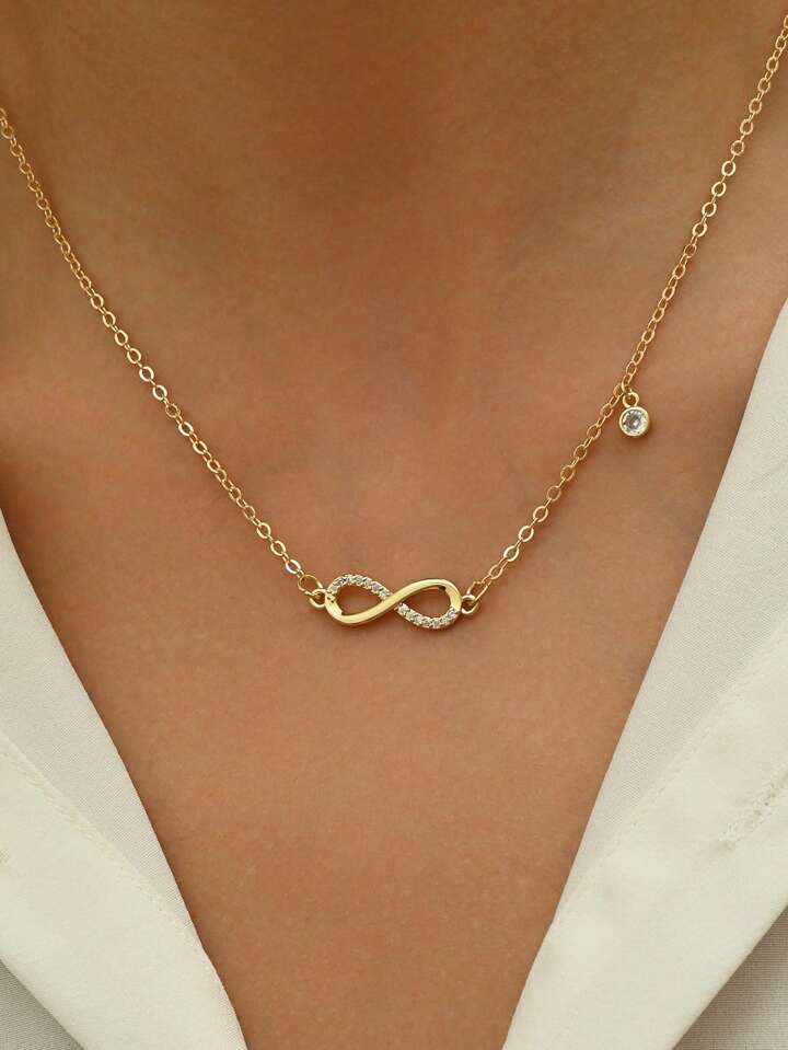 Saint Belle Necklace
