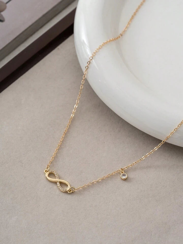 Saint Belle Necklace